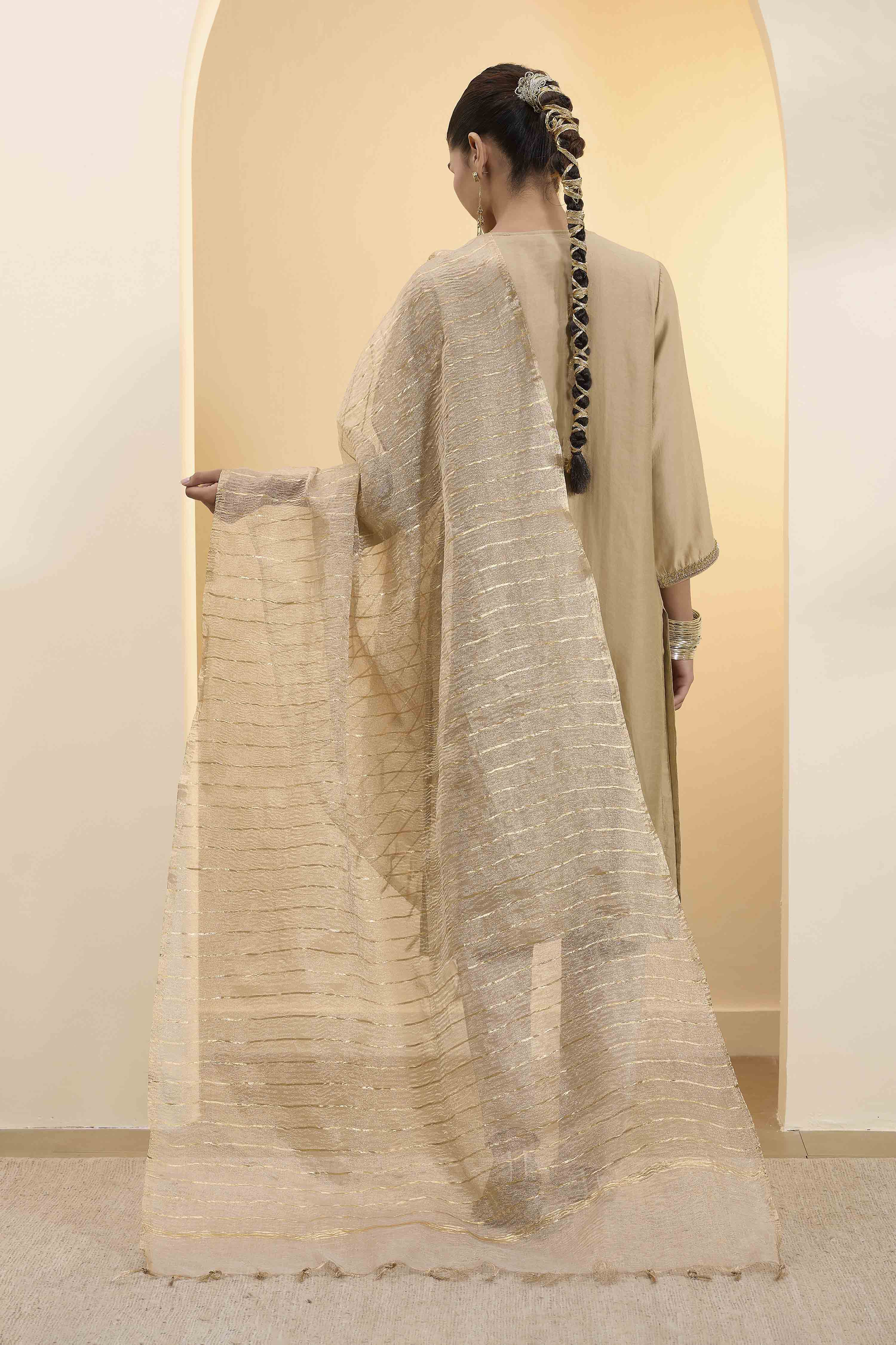 Gold Poly Banarasi Dupatta image number 3
