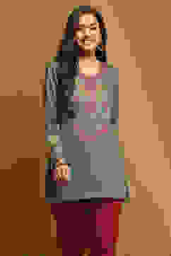 Green Polyester Straight Short Kurti image number 5