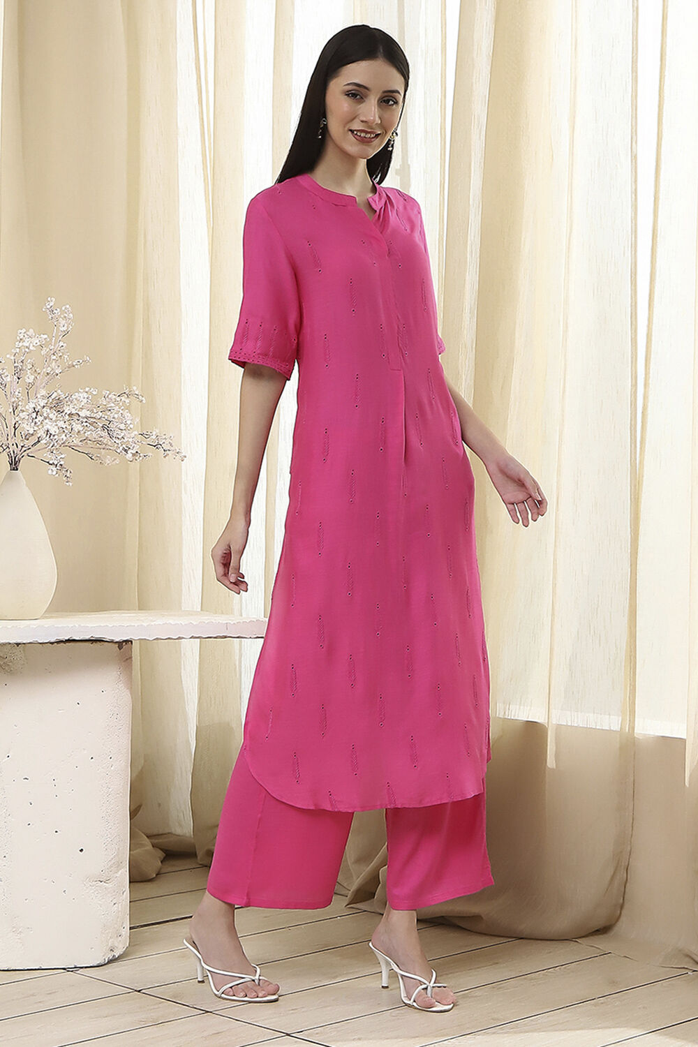 Blush Pink Straight Kurta Set image number 5
