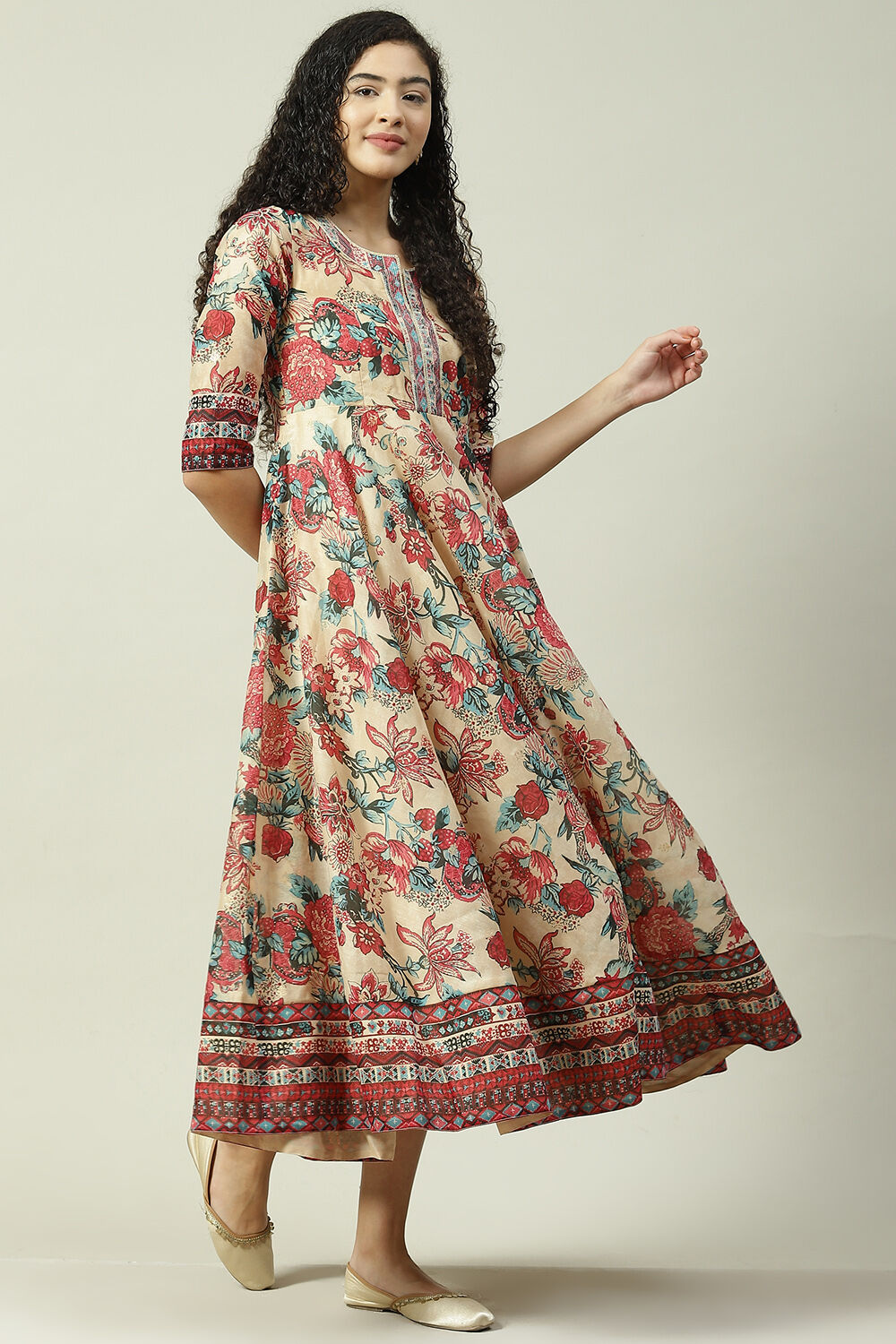 Mustard Poly Cotton Flared Fusion Printed Dress image number 3