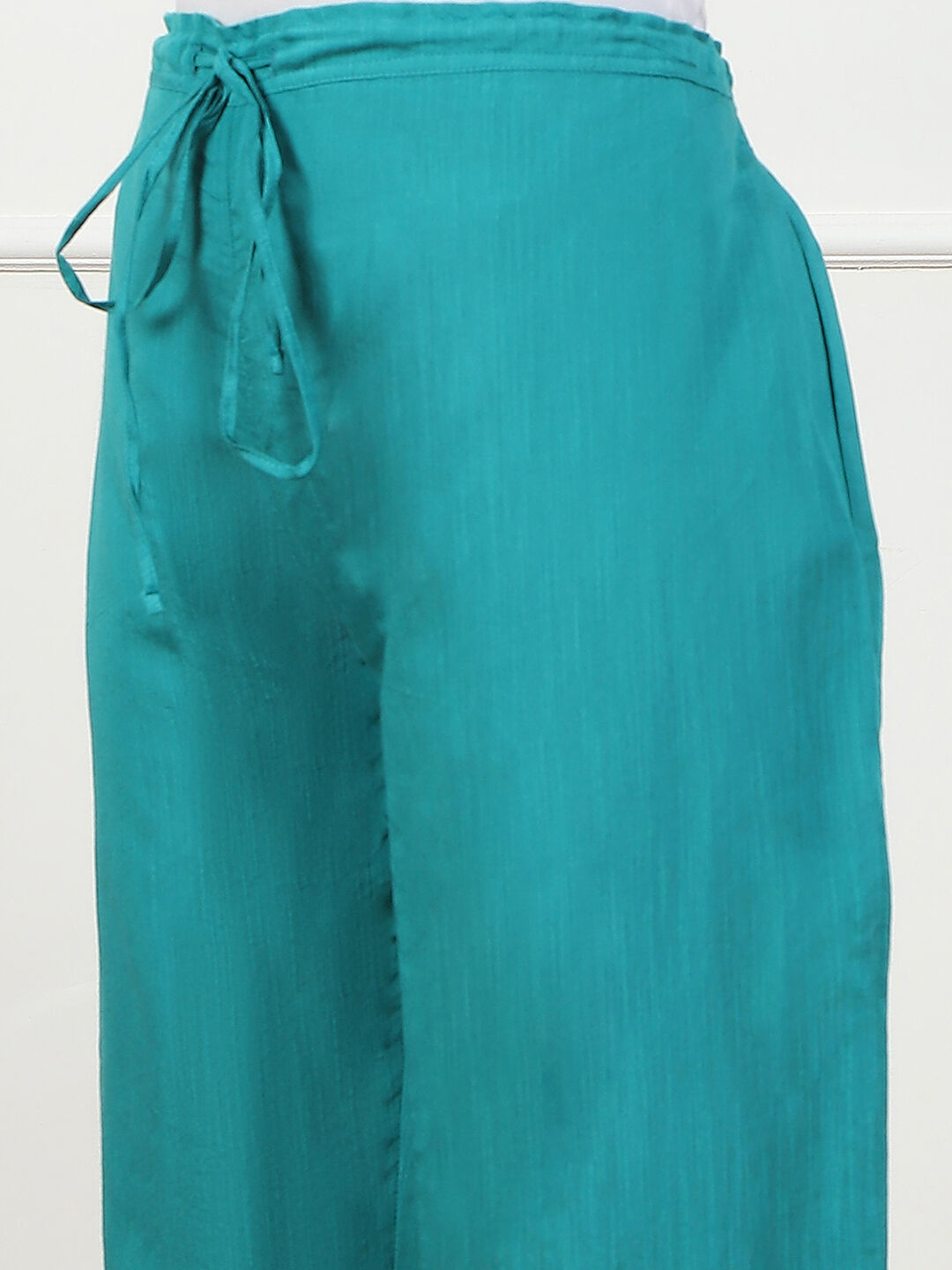 Blue Jacquard Solid Straight Palazzo Pants image number 1