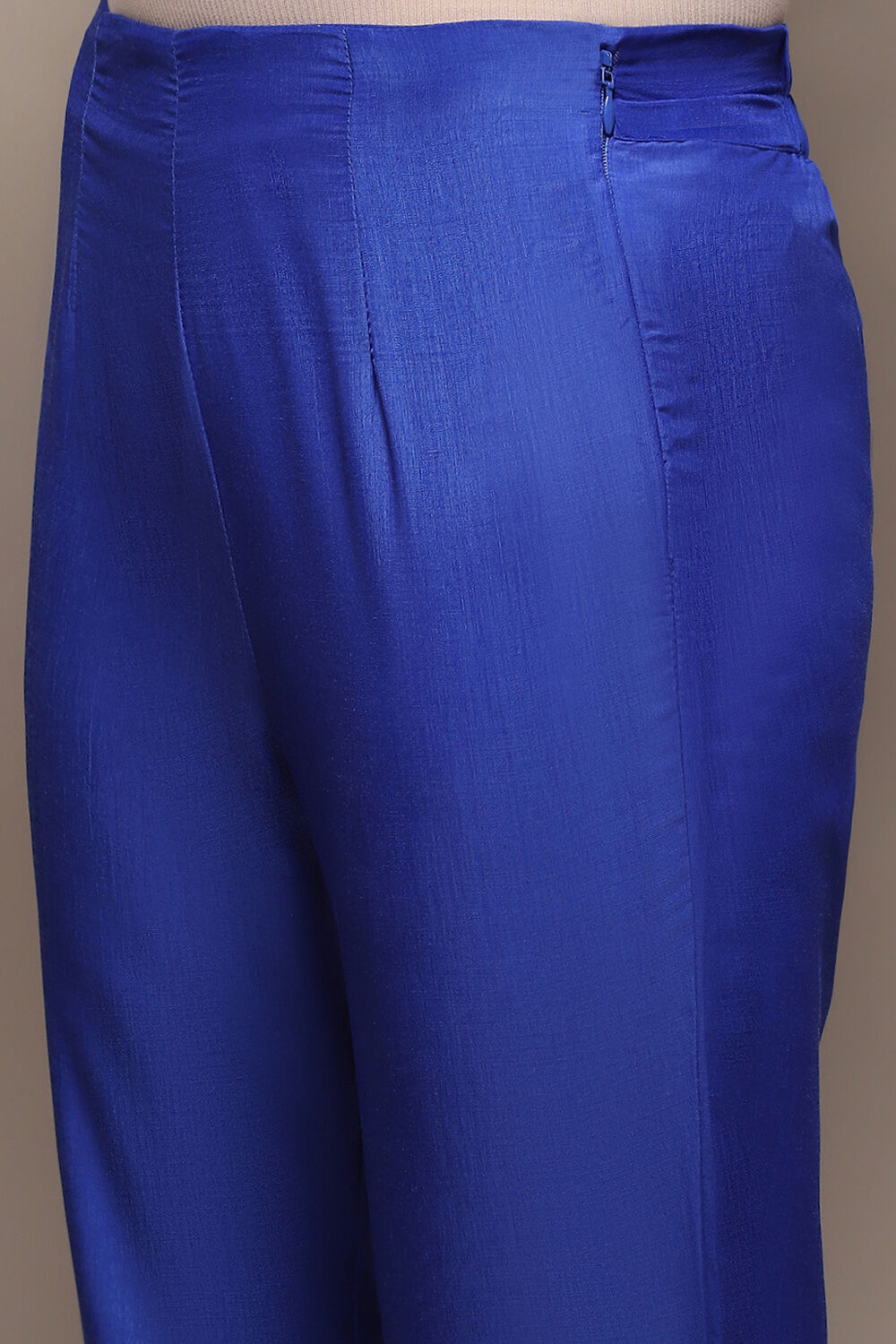 Black Cotton Straight Kurta Slim Pant Suit Set image number 2