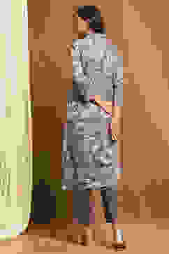 Purple Printed Straight Winter wear Kurta Set image number 4