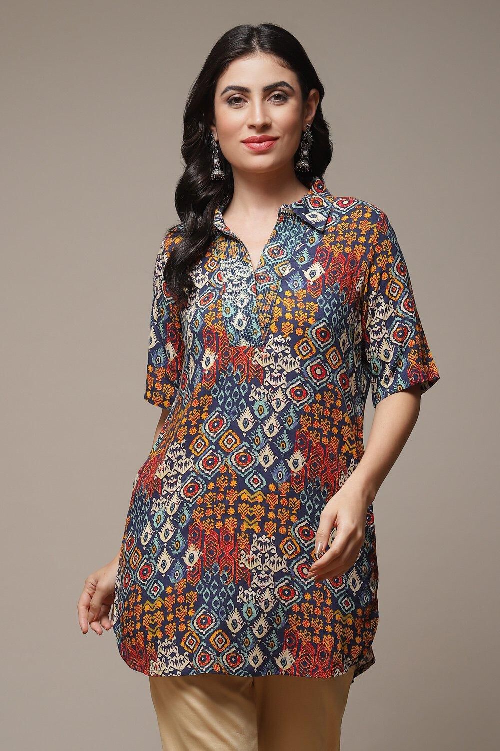 Navy LIVA Straight Top image number 1