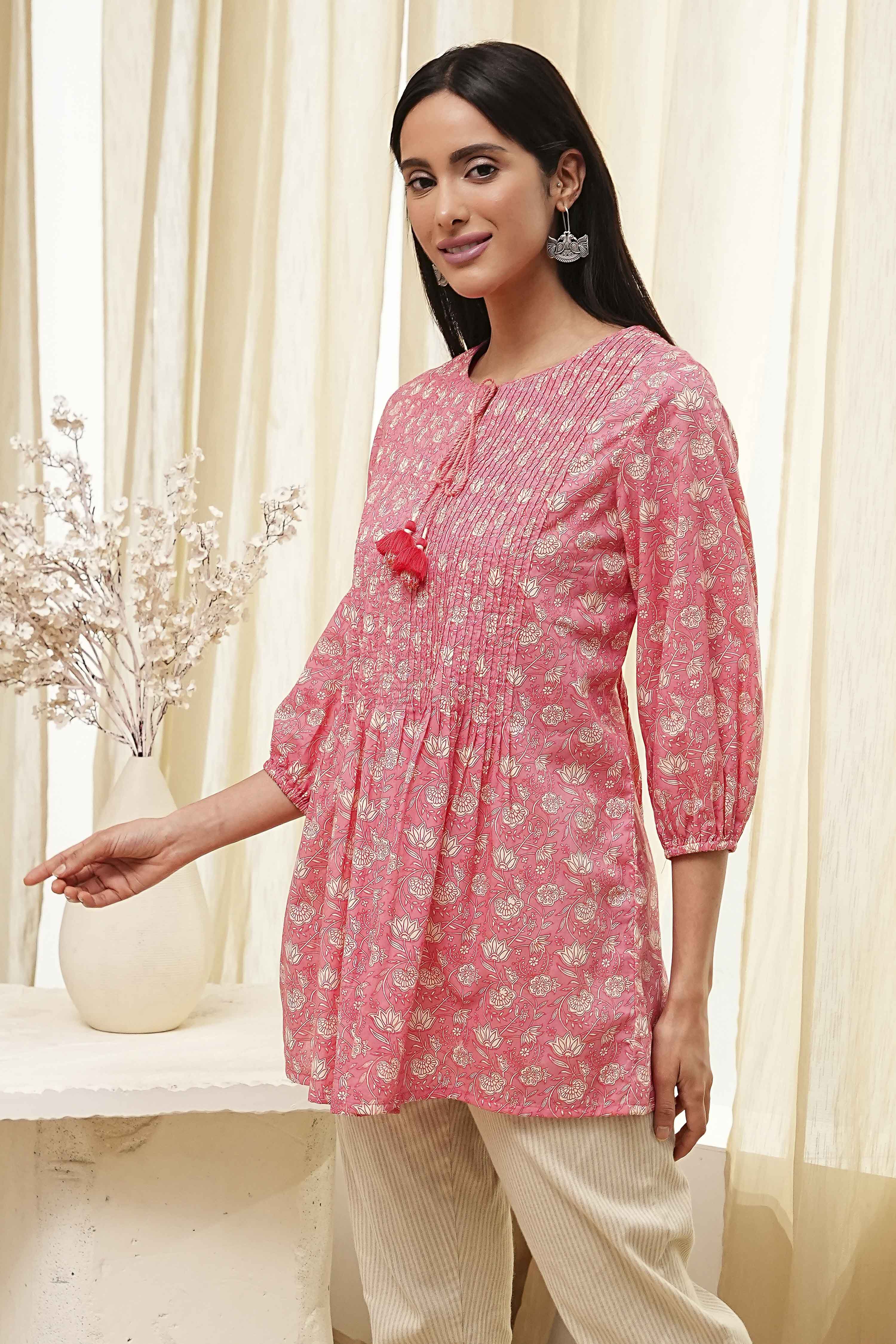 Coral Cotton Pleated Short Kurta image number 2