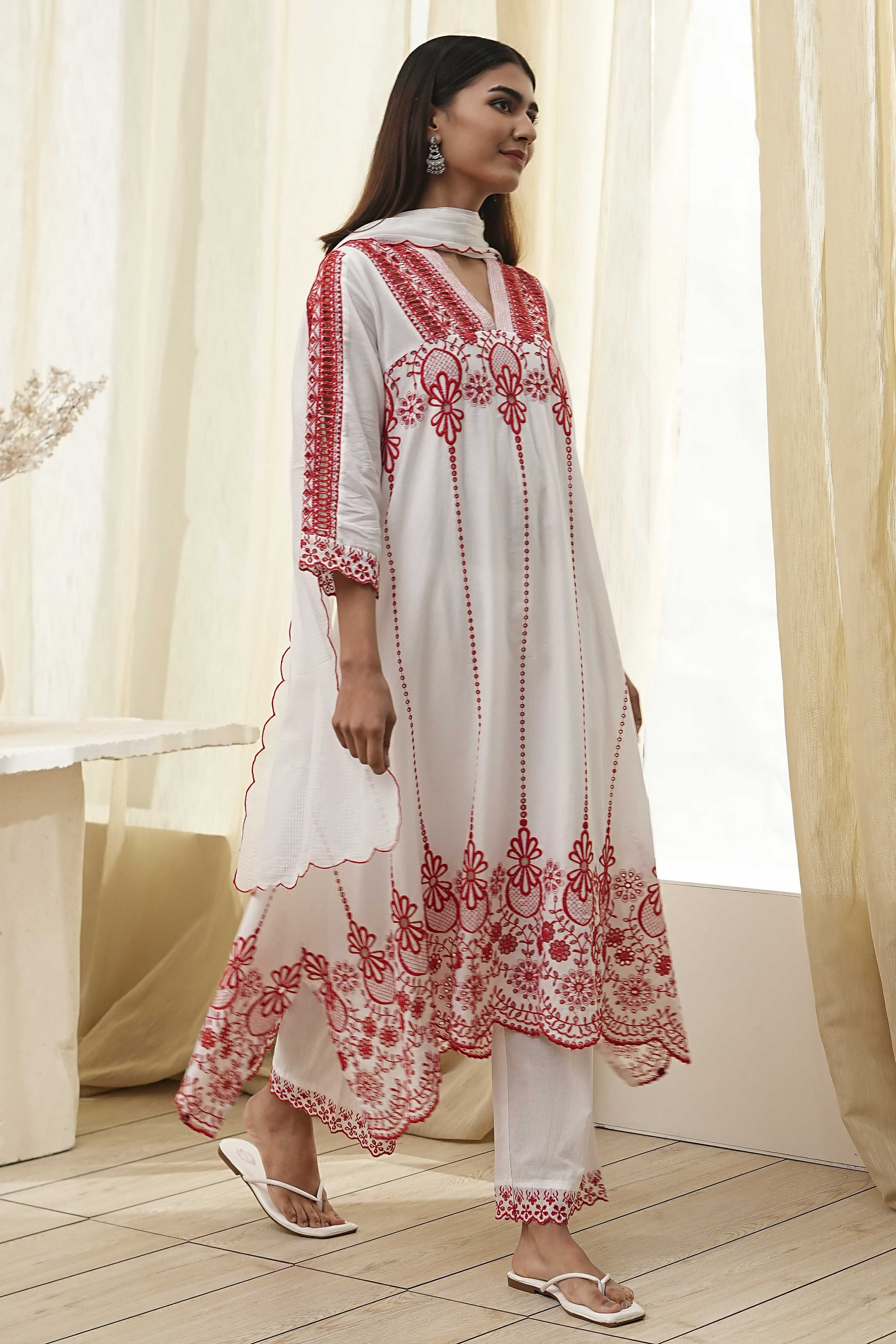 White and Red Cotton Asymmetric Suit Set image number 5