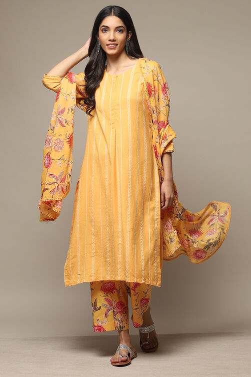 Mango Rayon Straight Kurta Palazzo Suit Set image number 5