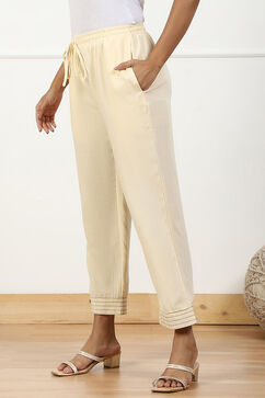 Cream-coloured Solid Mid-Rise Regular Fit Palazzo image number 2