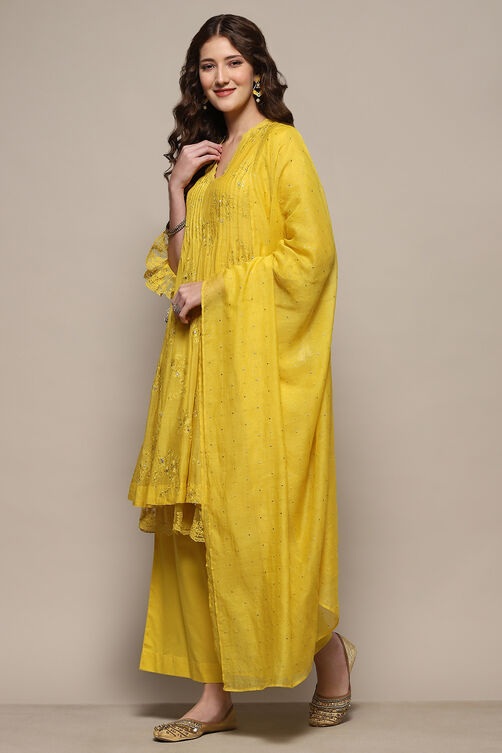 Lime Yellow Viscose Gathered Suit Set image number 4
