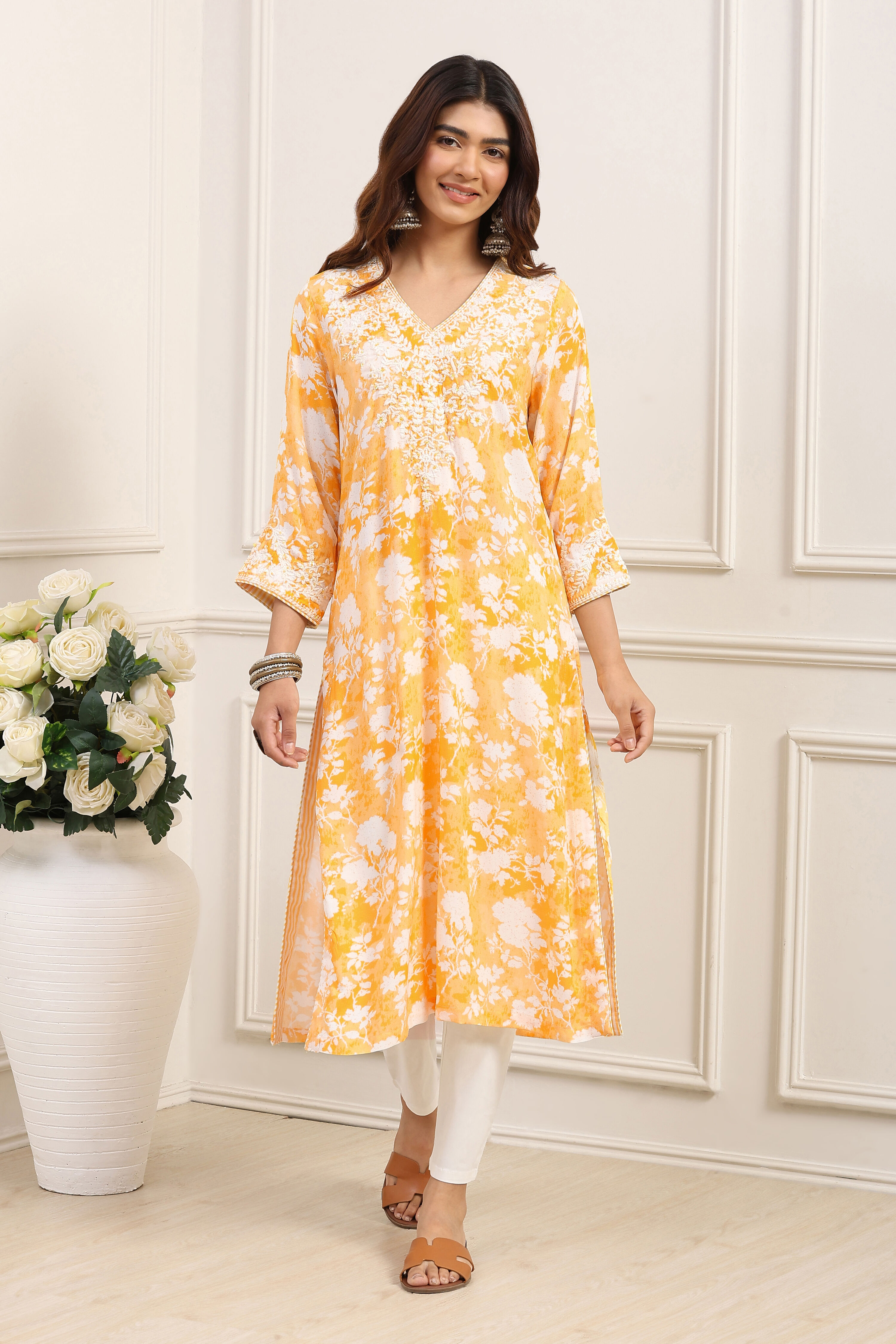 Yellow Viscose Rayon Straight Kurta image number 5