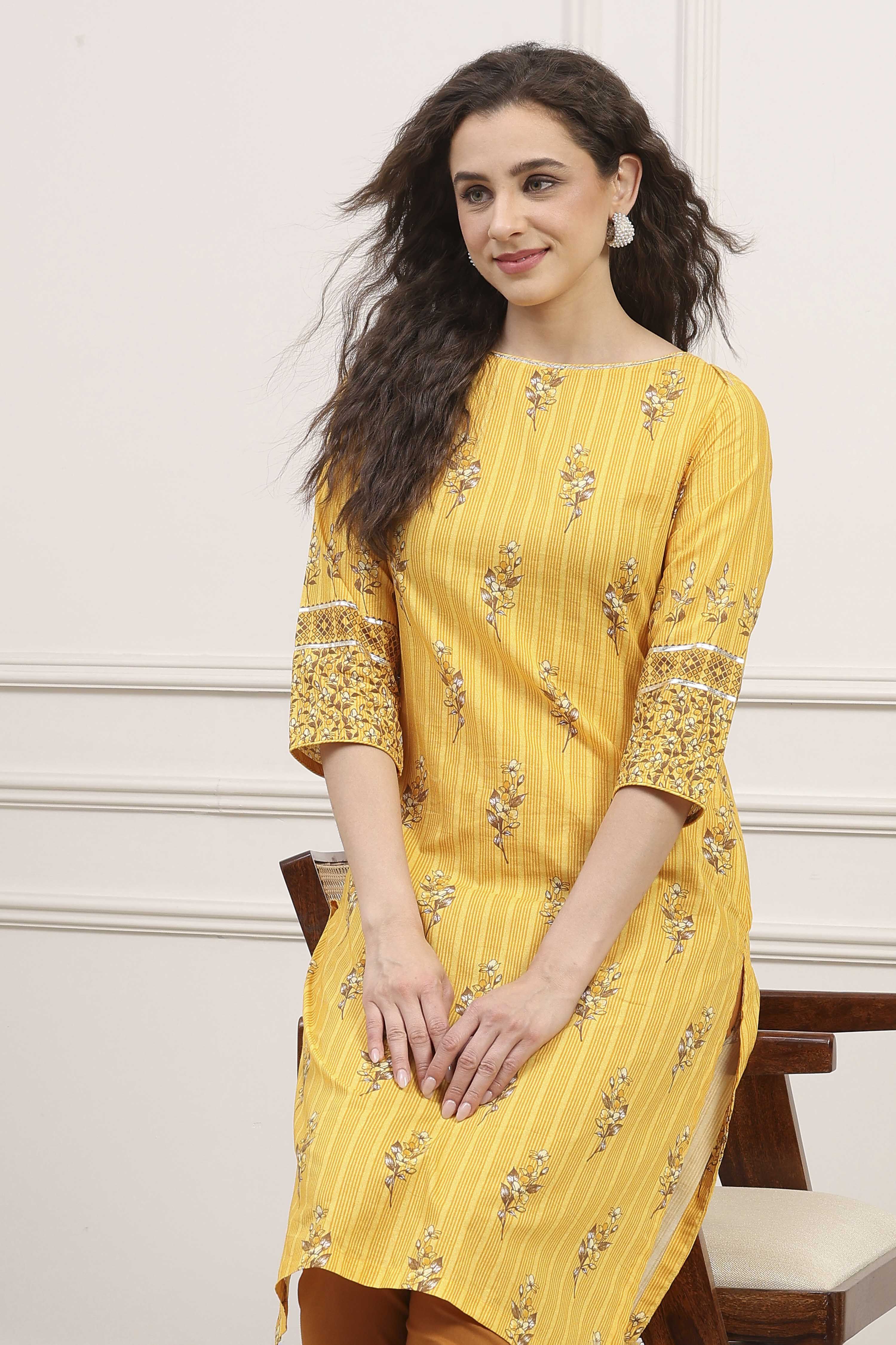 Yellow Cotton Straight Printed Kurta image number 6