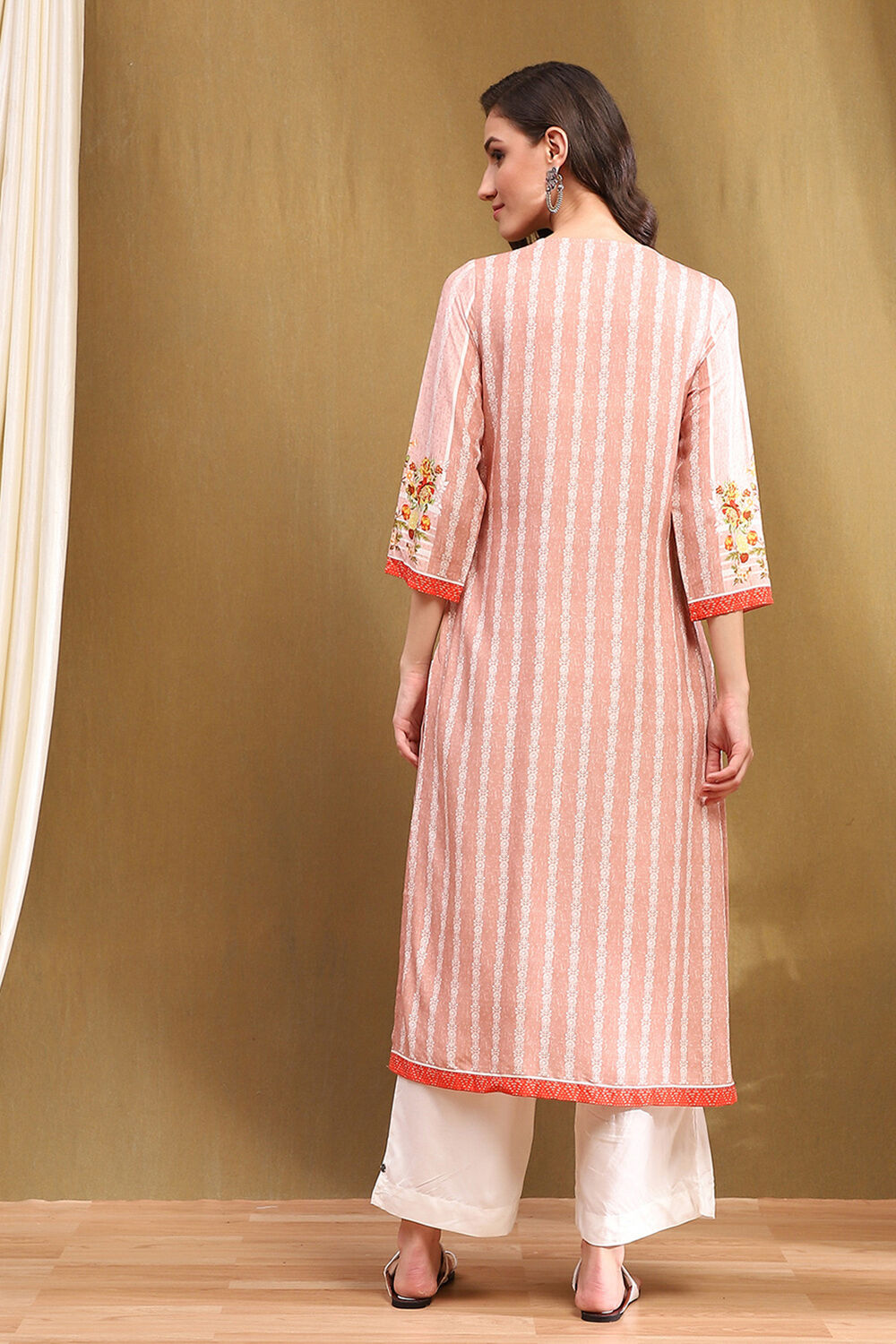 Grey Floral Block-Printed Regular Fit Straight Kurta image number 3