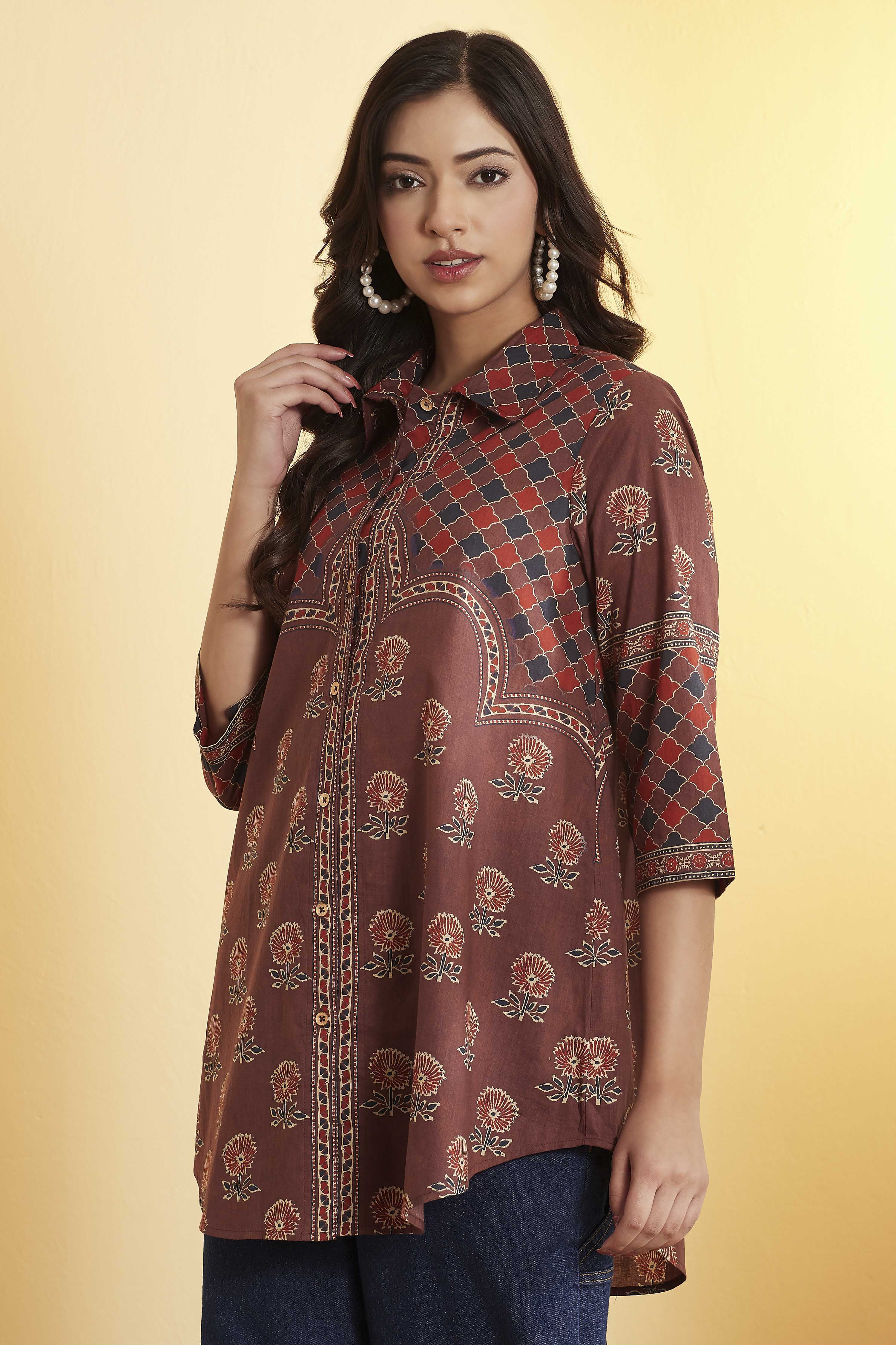 Brown Cotton Straight Kurta image number 2