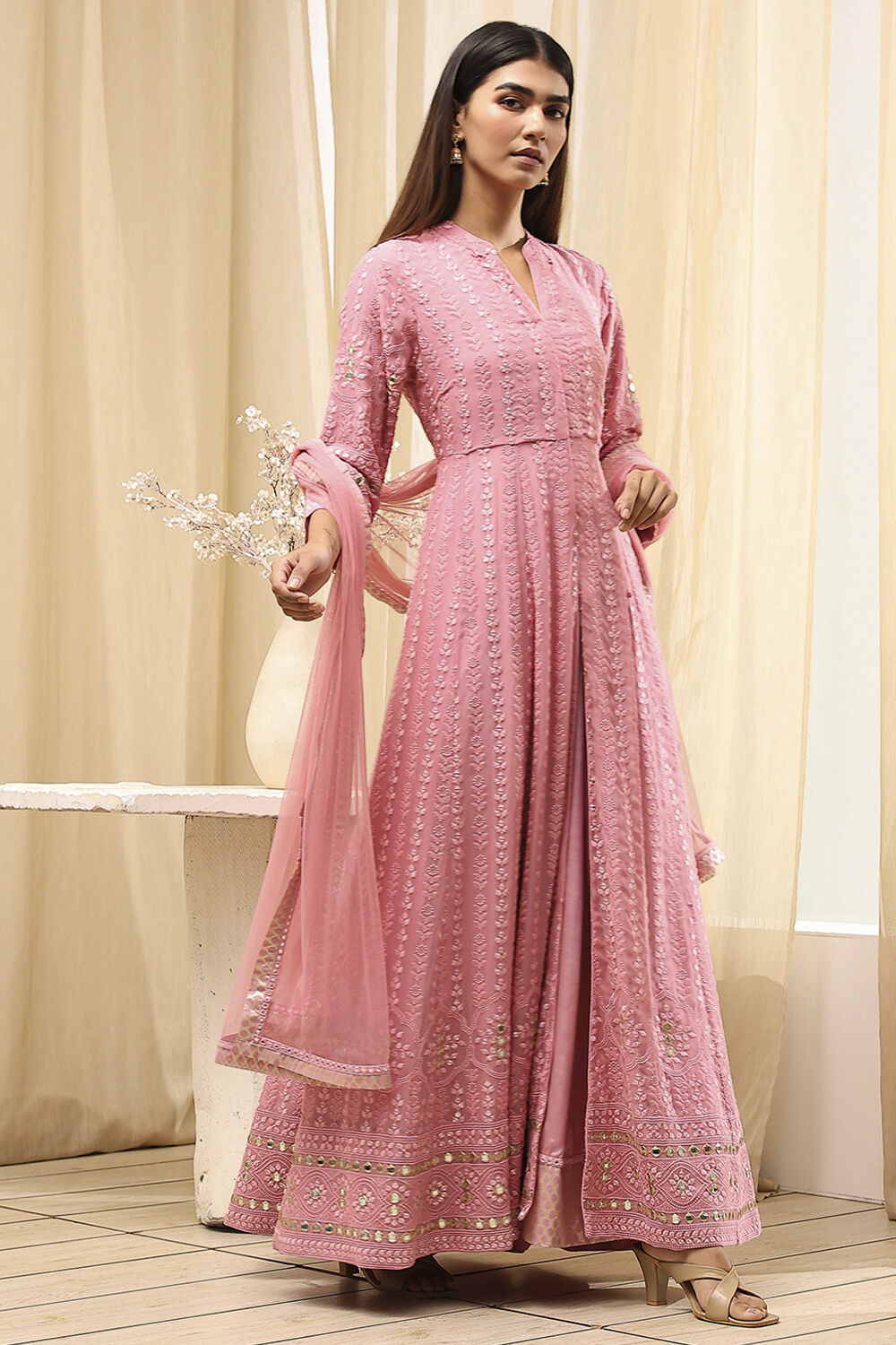 Powder Pink Embroidered Front Open Suit Set image number 4