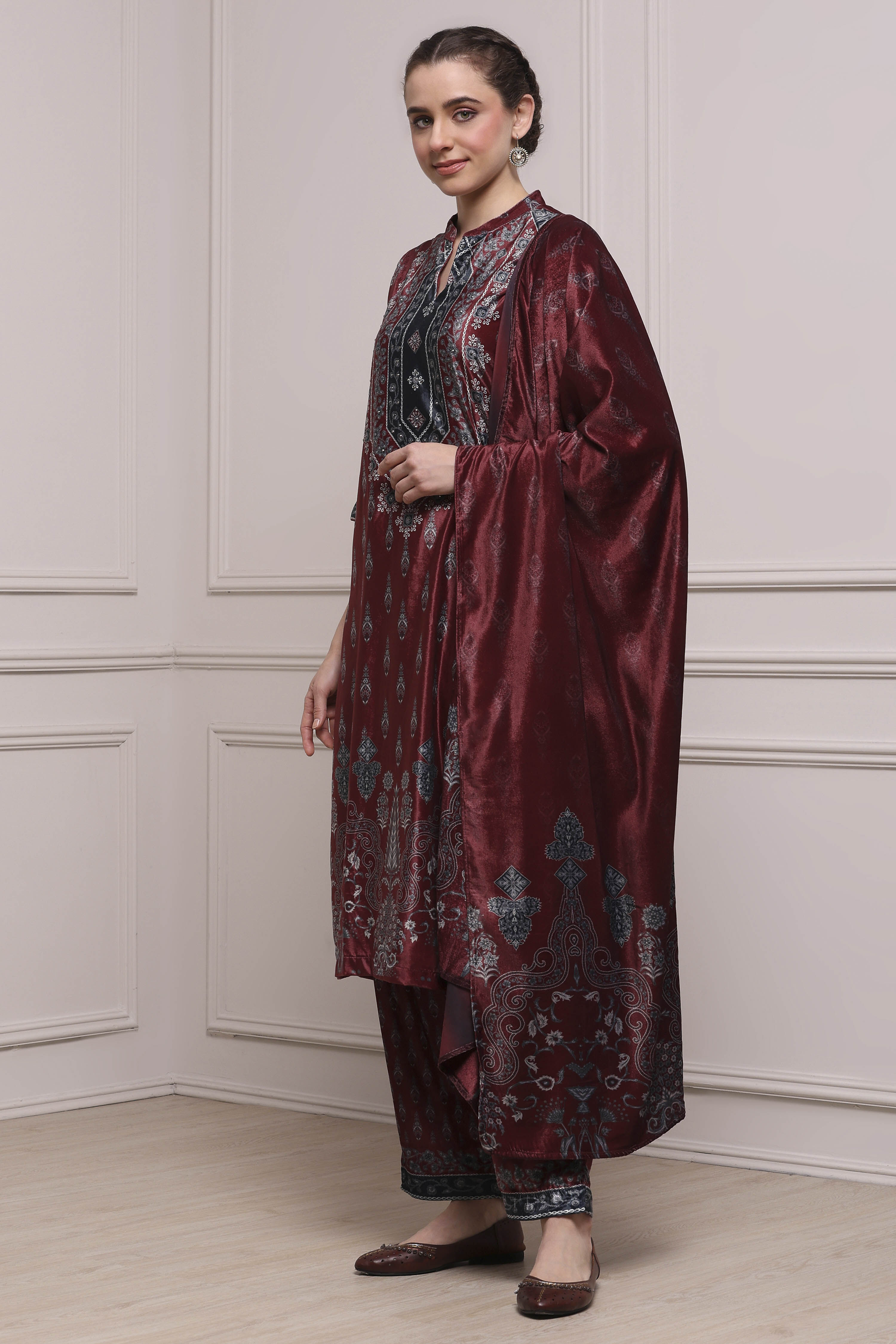 Rust Polyester Straight Printed Suit Set image number 3