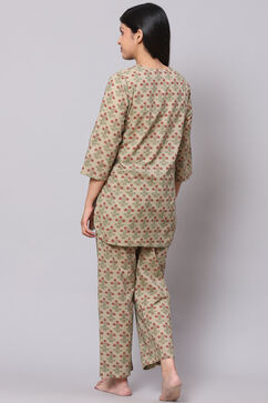 Green Straight Cotton Three Piece Printed Sleepwear Set image number 4