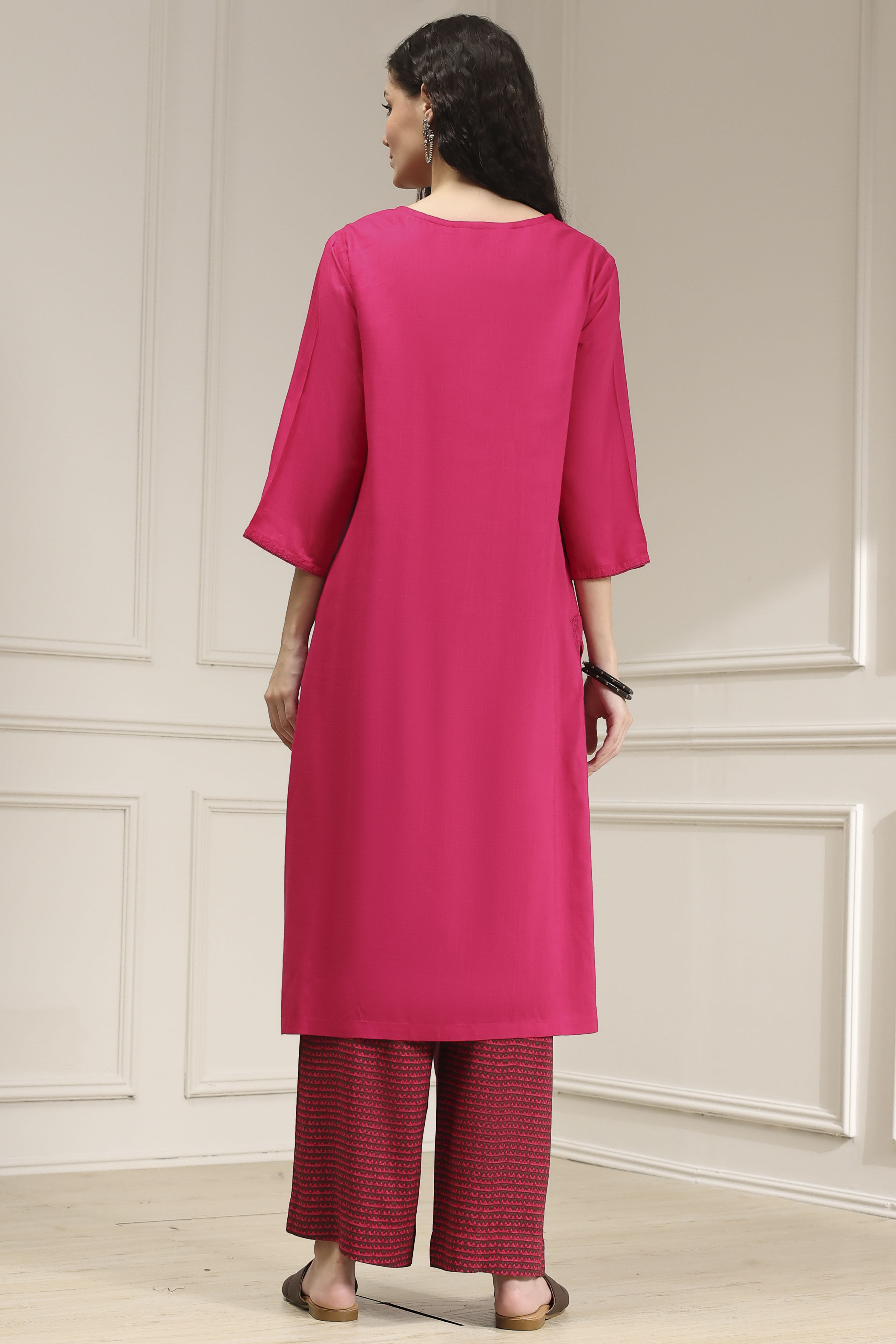 Pink Embroidered Straight Suit Set image number 4