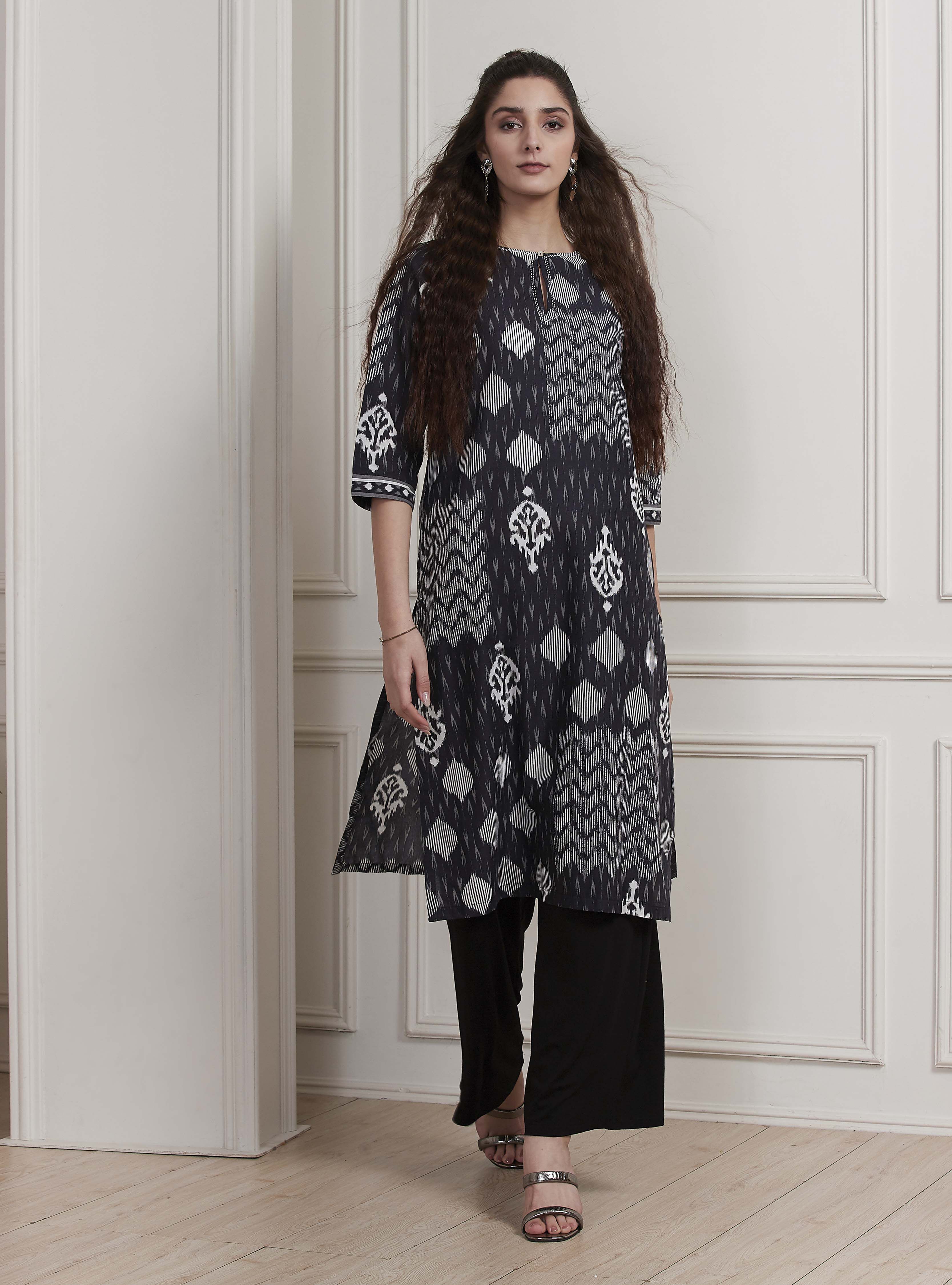 Black Cotton Printed Straight Kurta image number 5