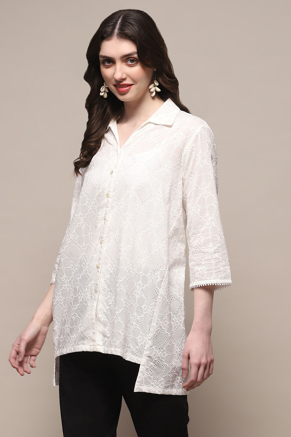 White Cotton Straight Kurta image number 2