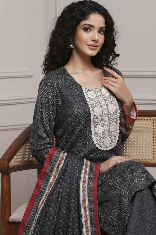 Black Blended Straight Printed Suit Set image number 7
