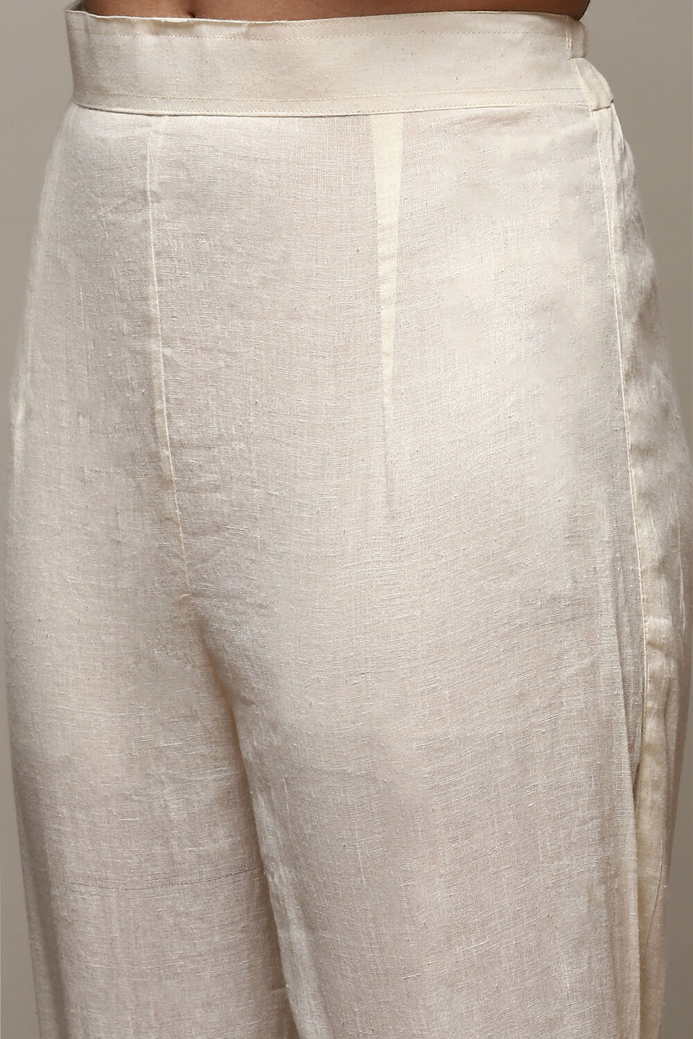 Off White Cotton Schiffly Unstitched Suit Set image number 3