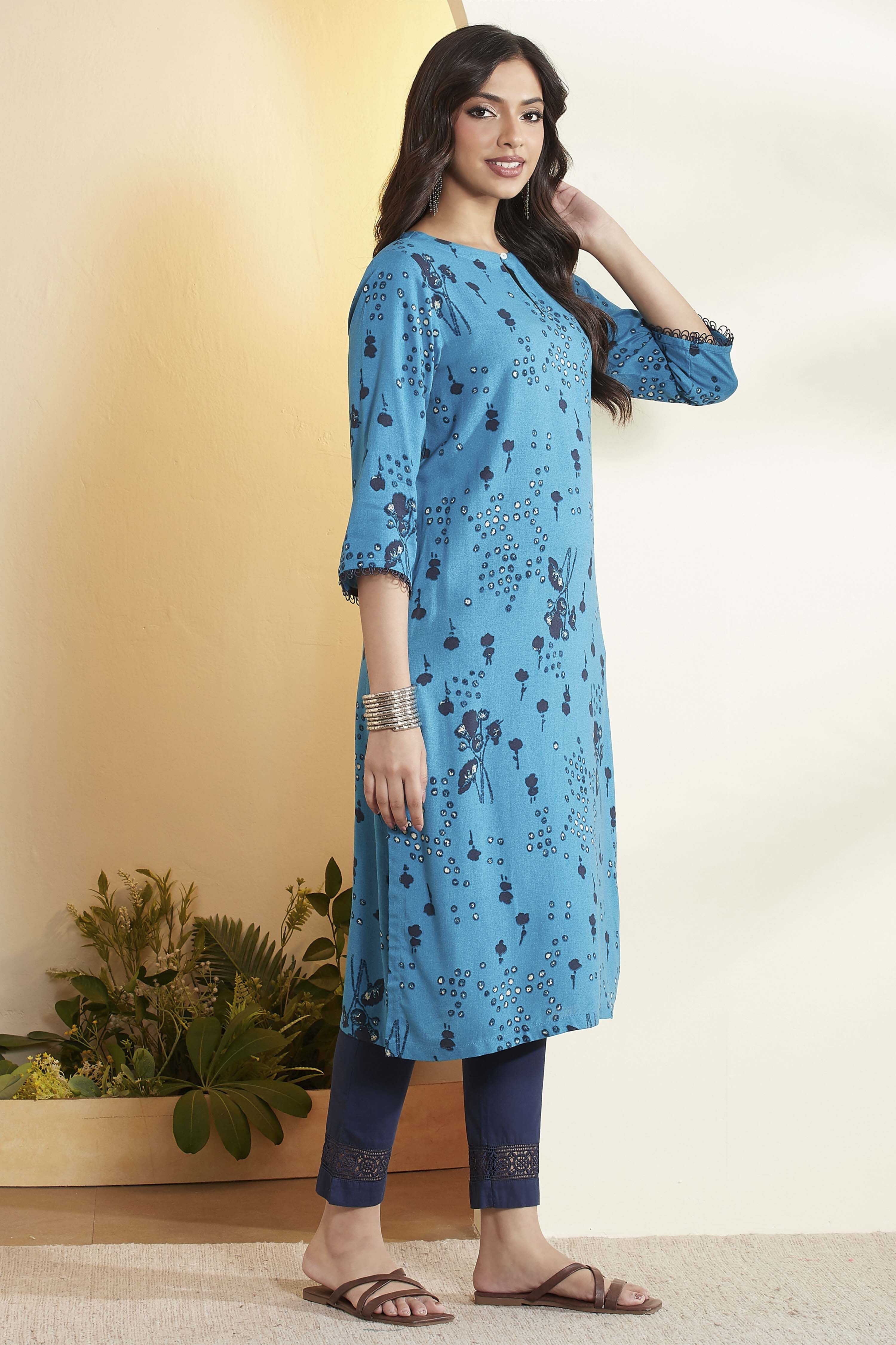 Blue Floral Printed Straight  Kurta image number 4