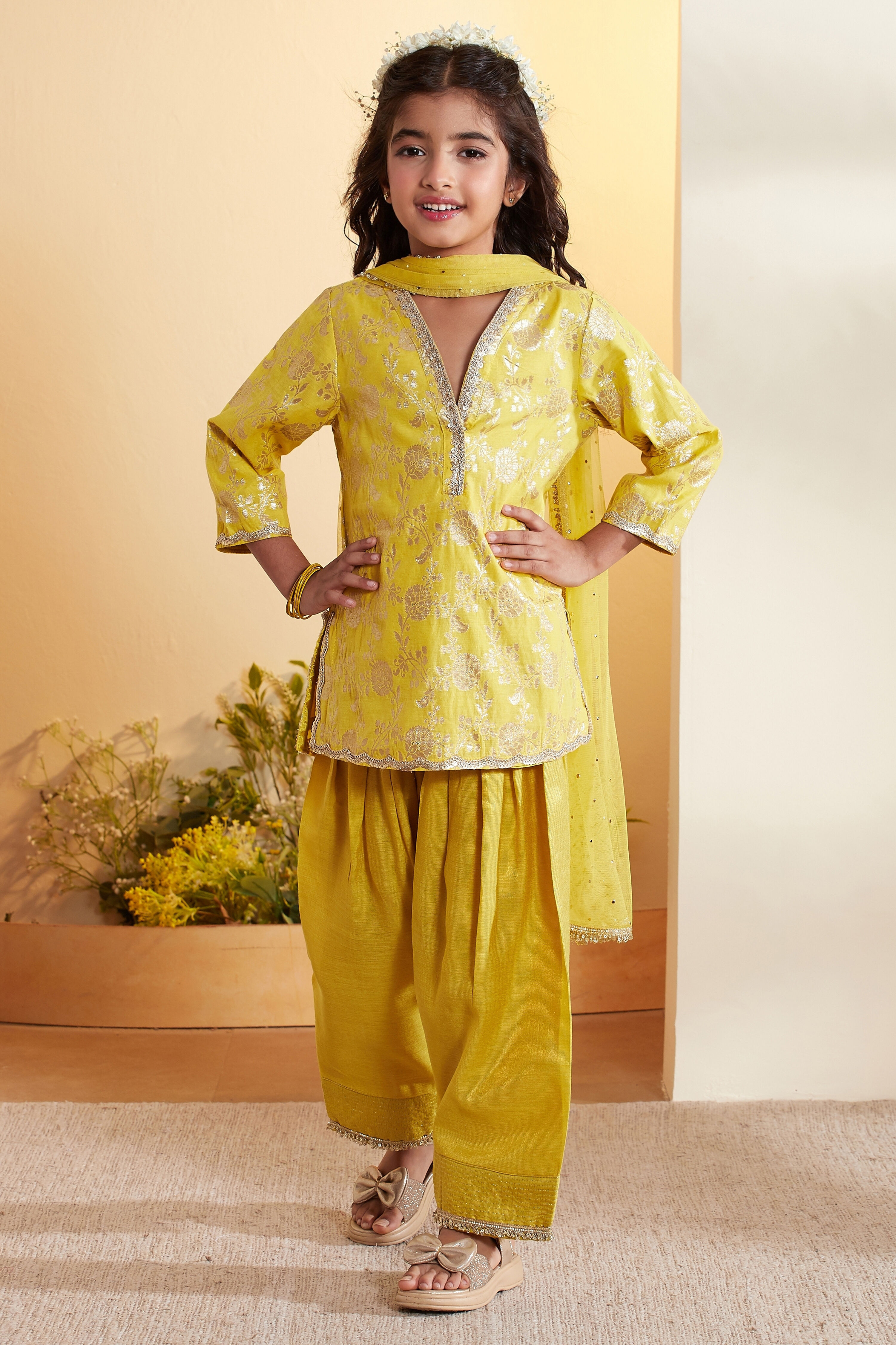 Yellow Floral Motifs Yarndyed Straight Kurta Set image number 6