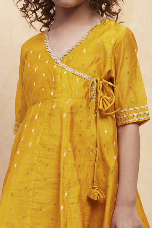White Polyester Anarkali Suit Set image number 1