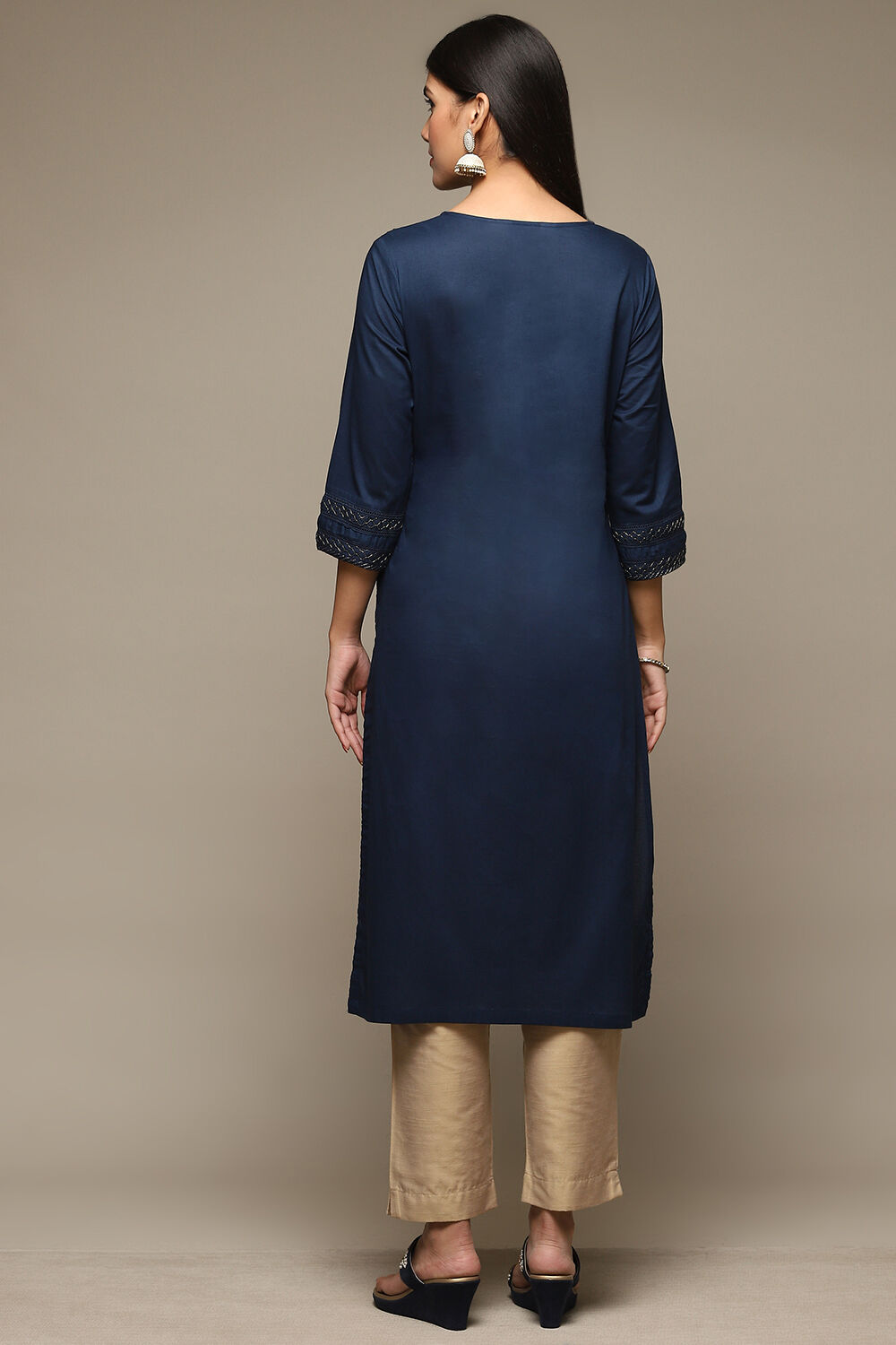 Off White Cotton Straight Kurta image number 3