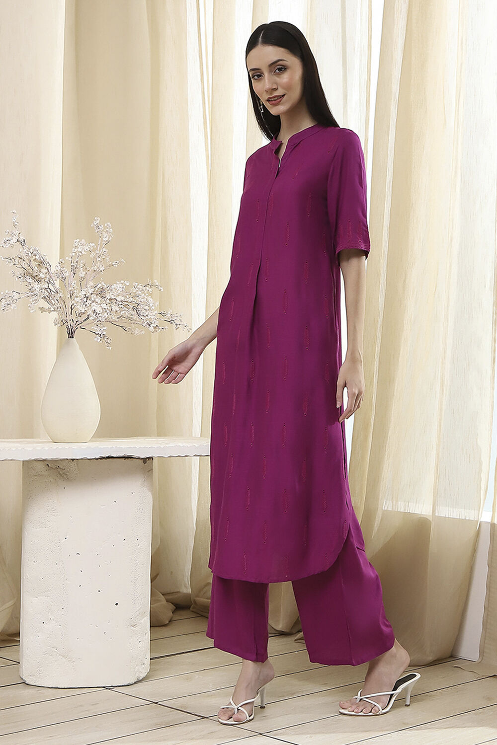 Blush Pink Straight Kurta Set image number 3