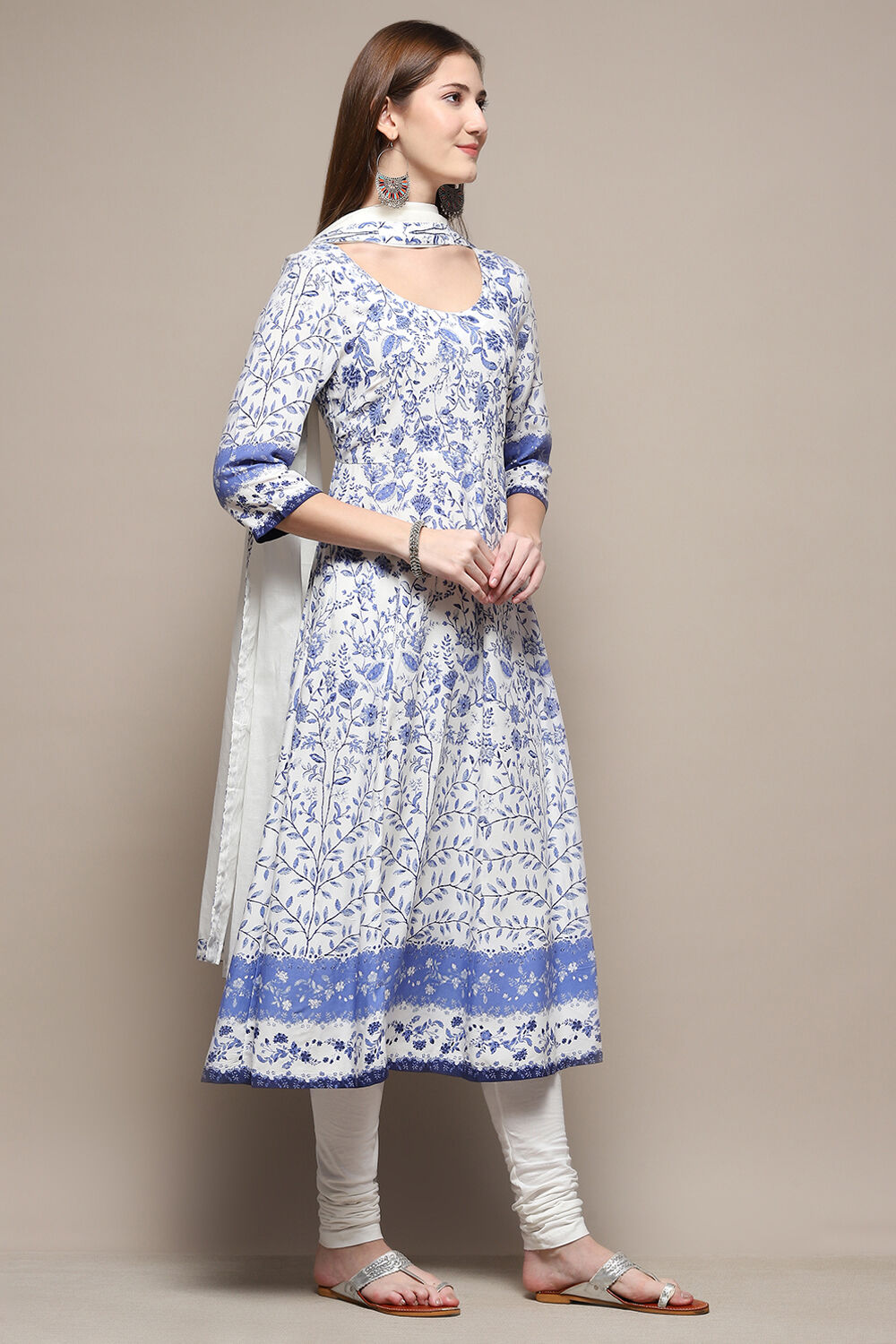 White and Blue Floral Anarkali Suit Set image number 6
