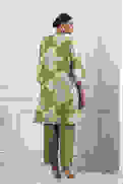 Green Chanderi Floral Straight Kurta Set image number 3