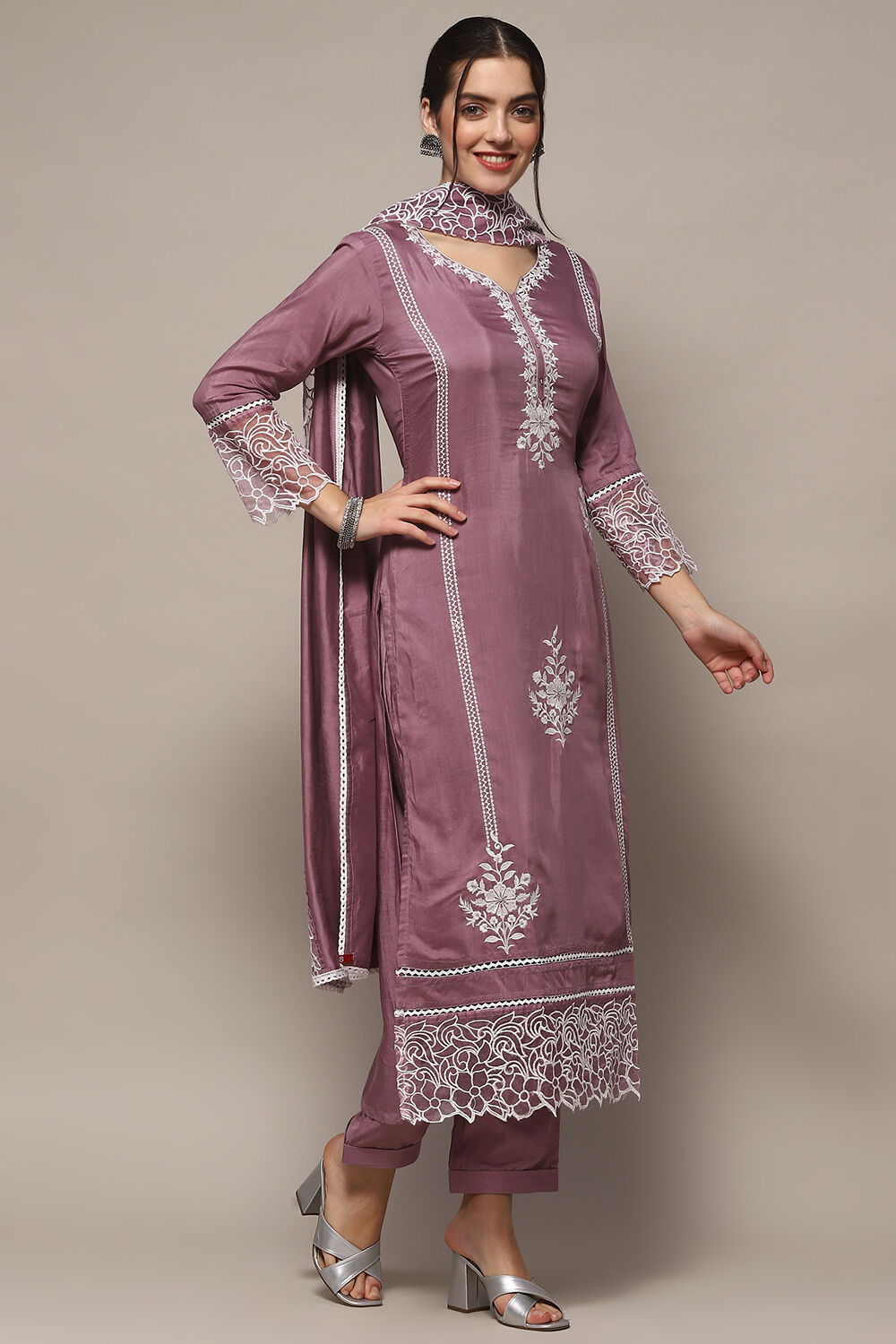 Lavender Muslin Unstitched Suit set image number 7