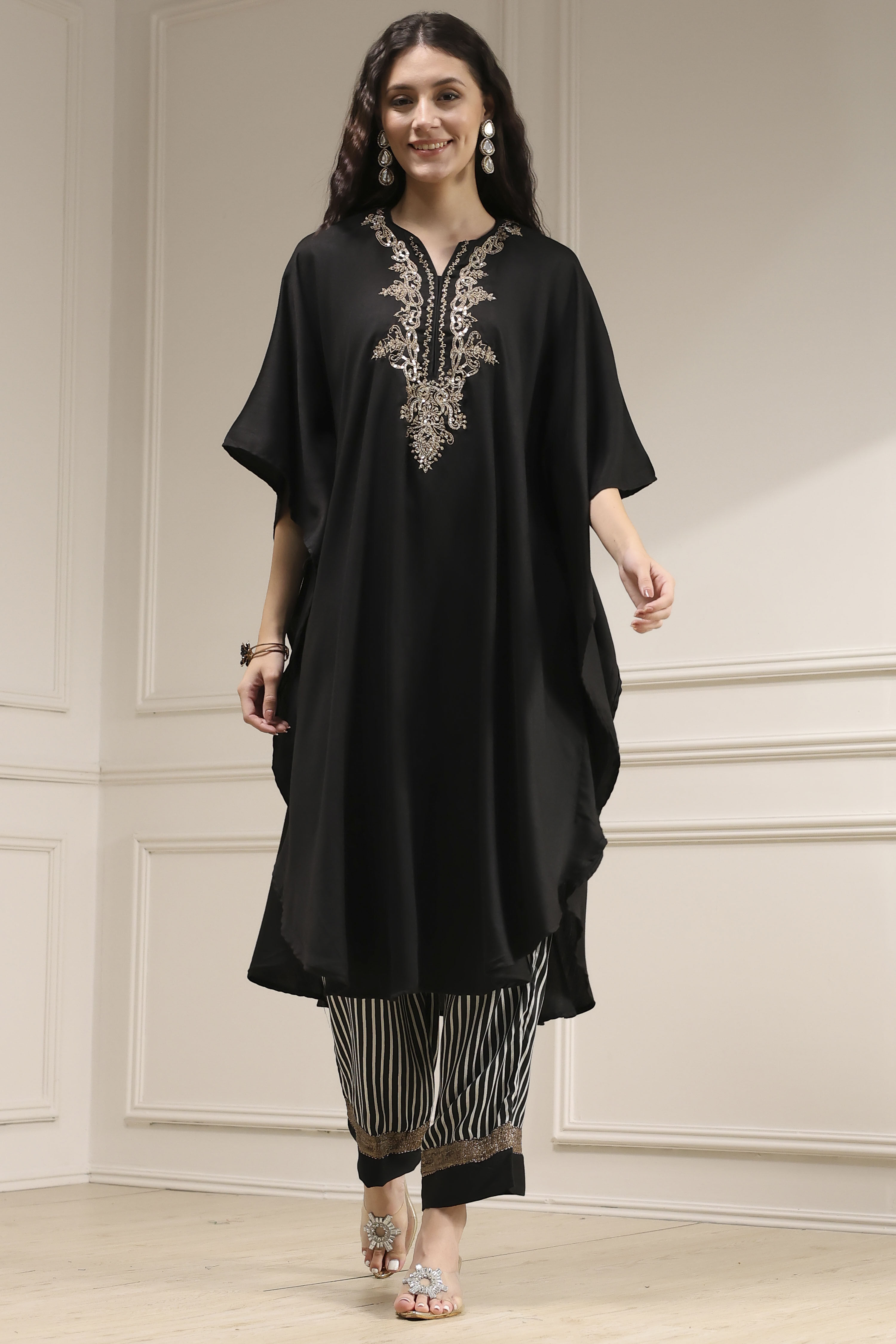 Black Modal Solid Kaftan Fusion Kurta Set image number 0