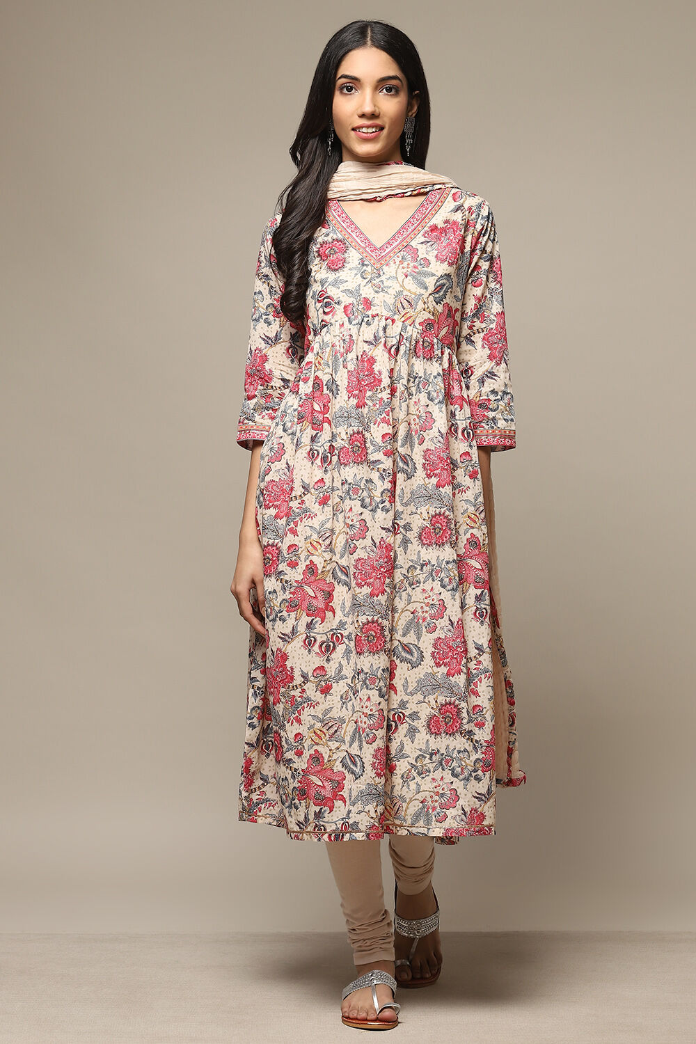 Dull Sea Blue Cotton Gathered Kurta Churidar Suit Set image number 7