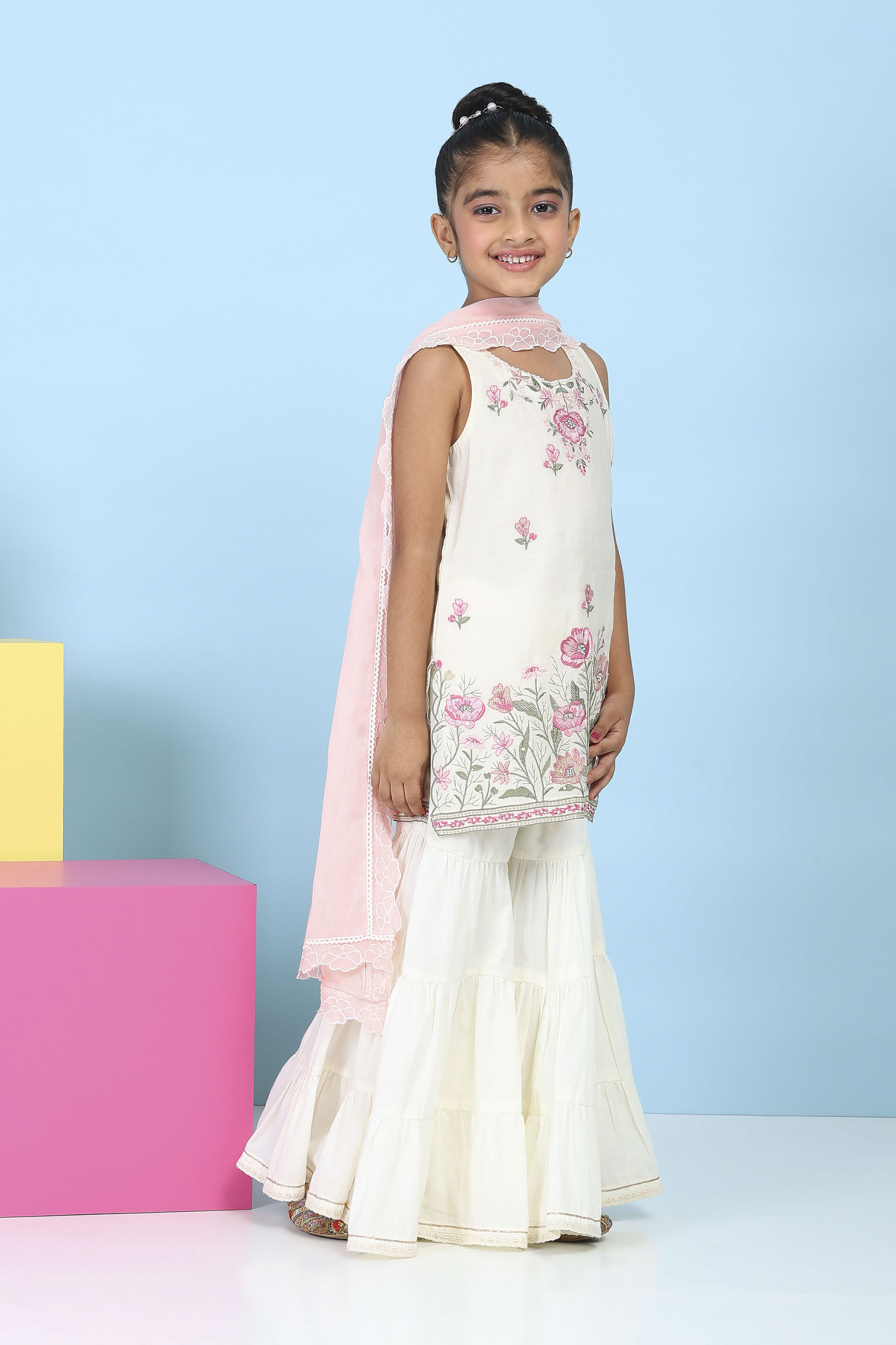 White Poly Chanderi Sequin Embroidered Straight Suit Set image number 5