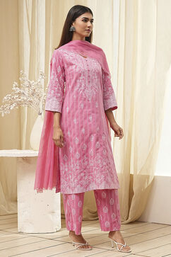 Pink Pure Cotton Printed Straight Suit Set image number 5