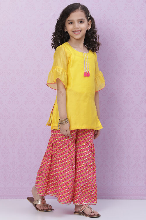 Yellow Art Silk Short Kurta image number 3