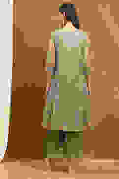 Green Net Embroidered Festive Kalidar Suit Set image number 4