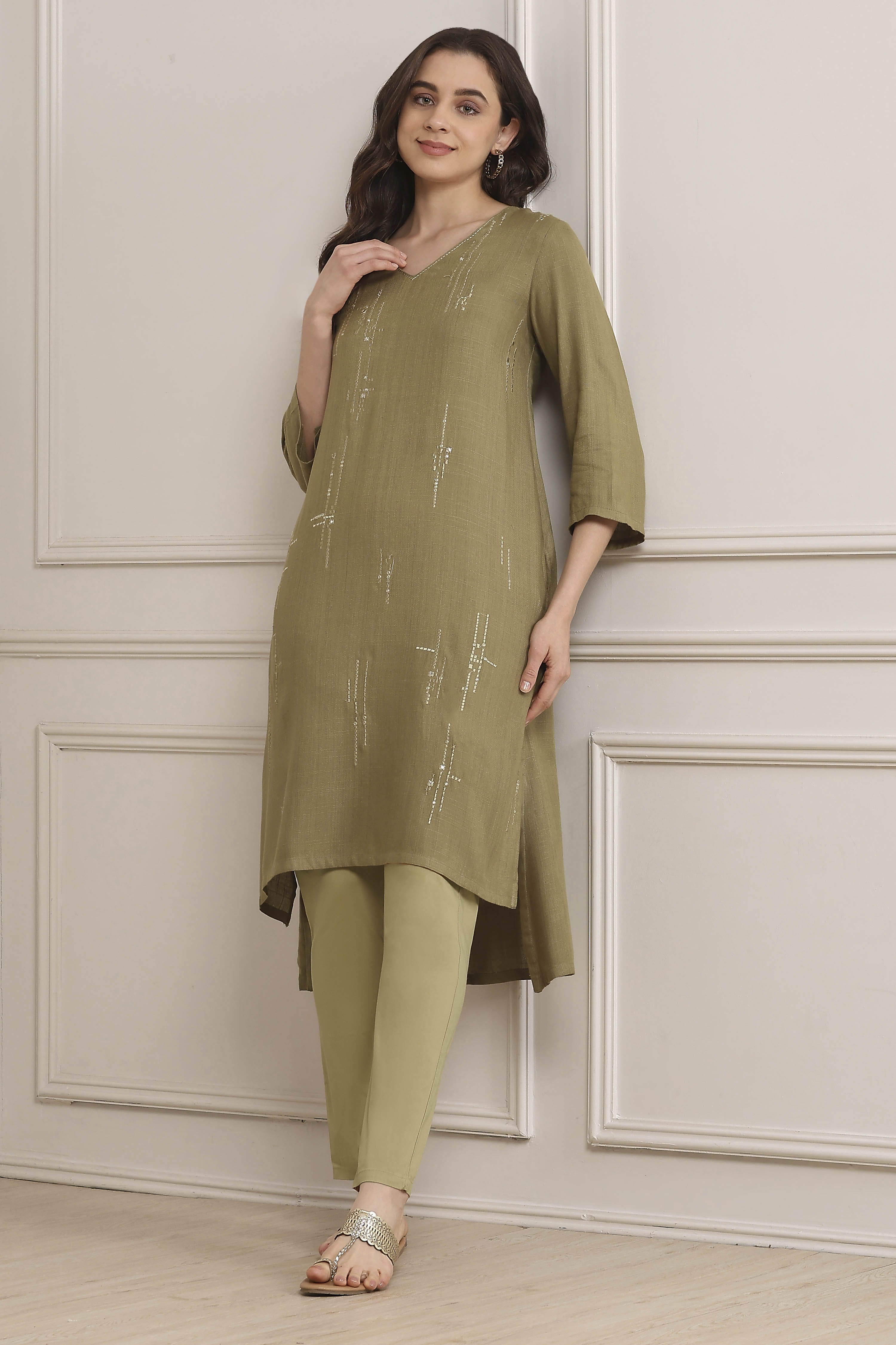 Pista Green Viscose Straight Solid Kurta image number 0