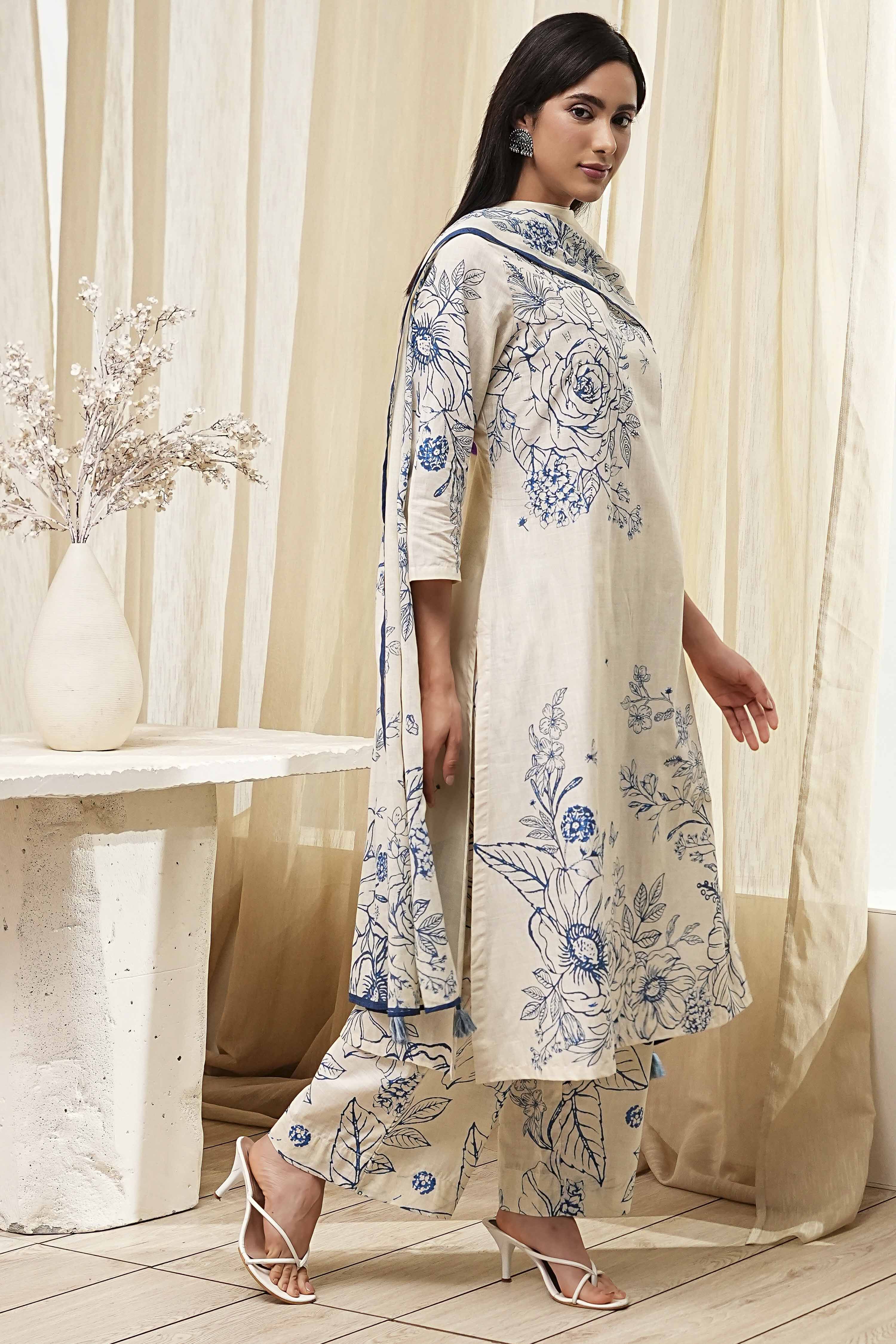 Off-White and Blue Cotton Straight Suit Set image number 5