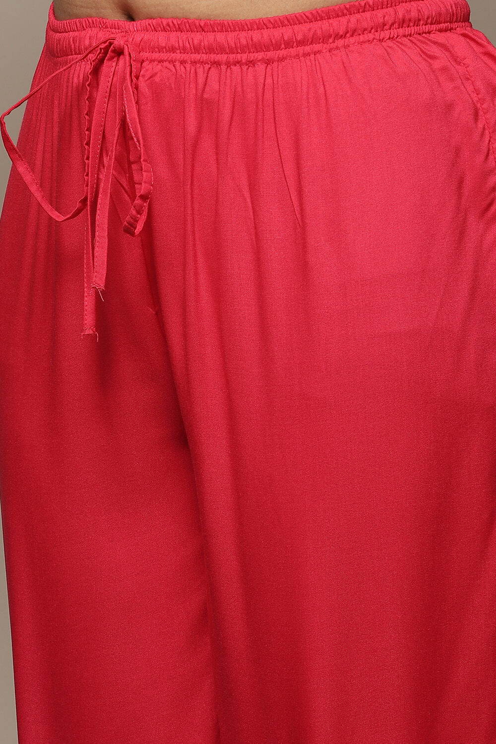 Fuschia Rayon Straight Kurta Pant Suit Set image number 2