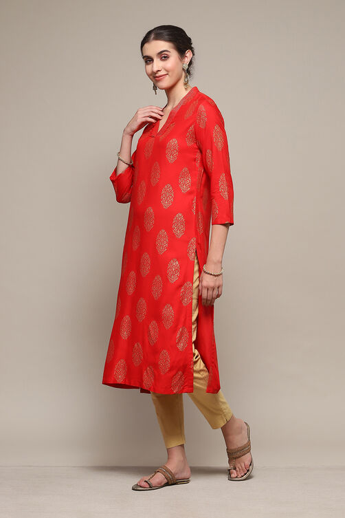 Red LIVA Straight Printed Kurta image number 2