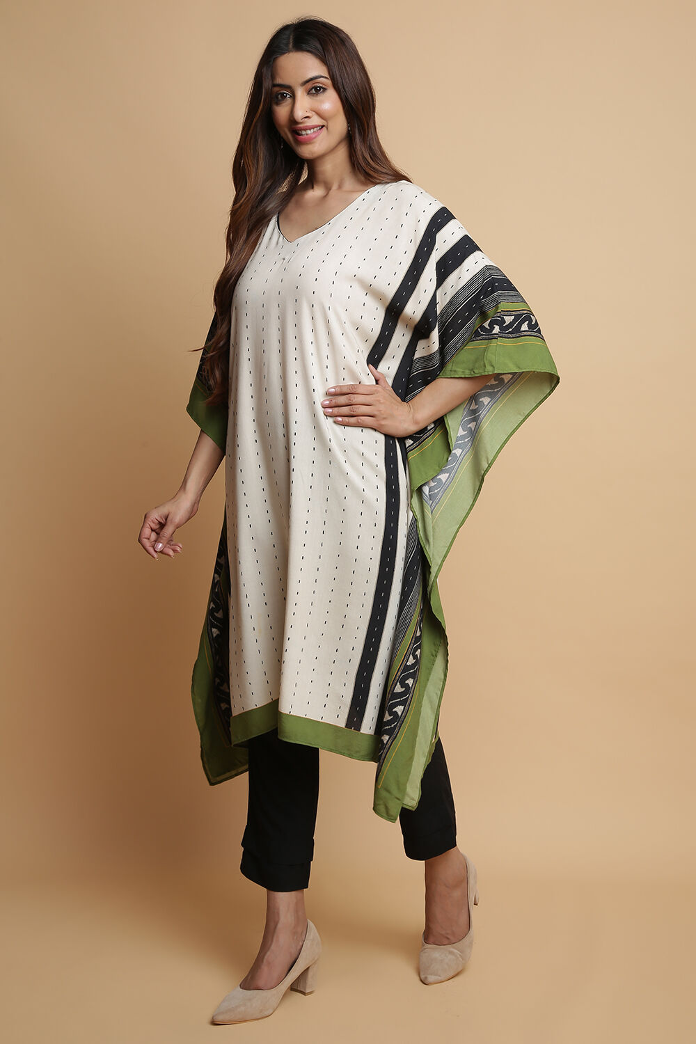 Cream And Black Rayaon Straight Kurta Pant Suit Set image number 5