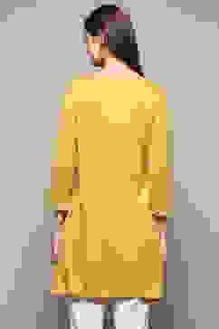 Yellow Straight Yarndyed Kurta image number 3