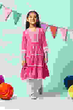 Fuschia Cotton Tiered Kurta Straight Palazzo 2 Piece Set image number 6