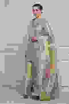 Gold-Toned Banarasi Tissue Printed Sharara Suit Set image number 3