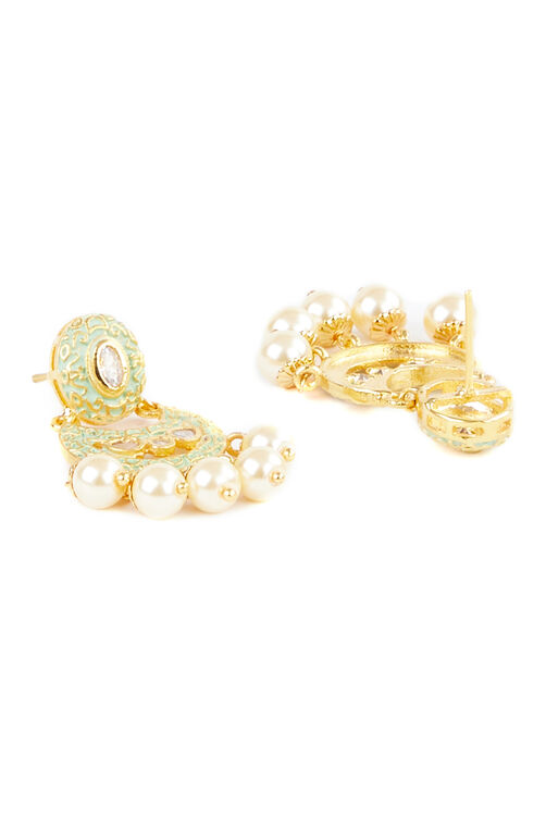 Light Green Earrings image number 3