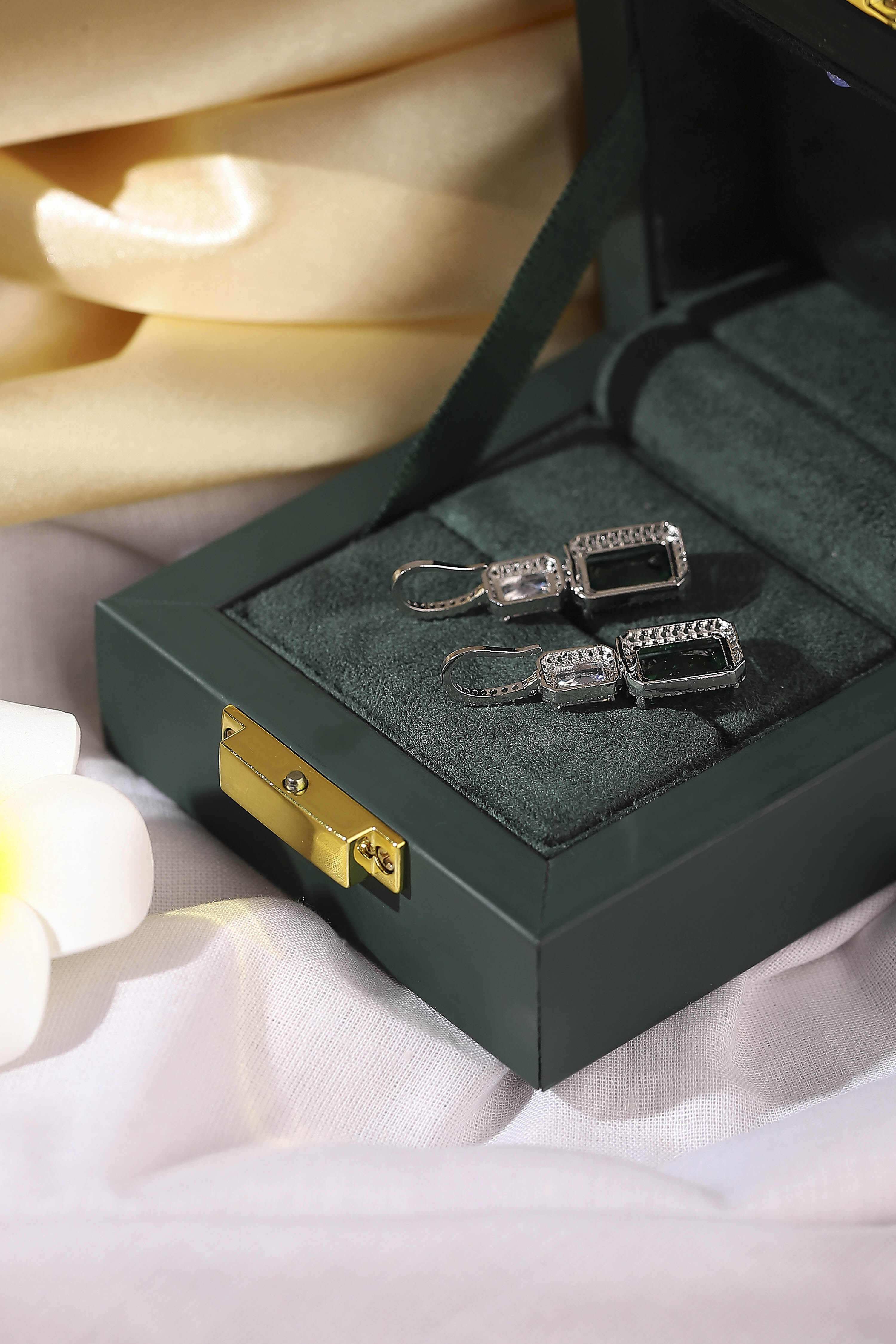 Green Silver Plated Stone Studded Drop Earrings image number 2