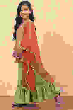 Green Cotton Floral Printed Straight Suit Set image number 3